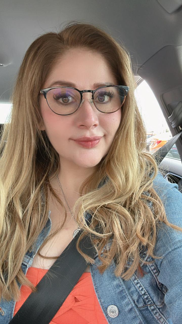 Lic .Elizabeth Cruz Martínez